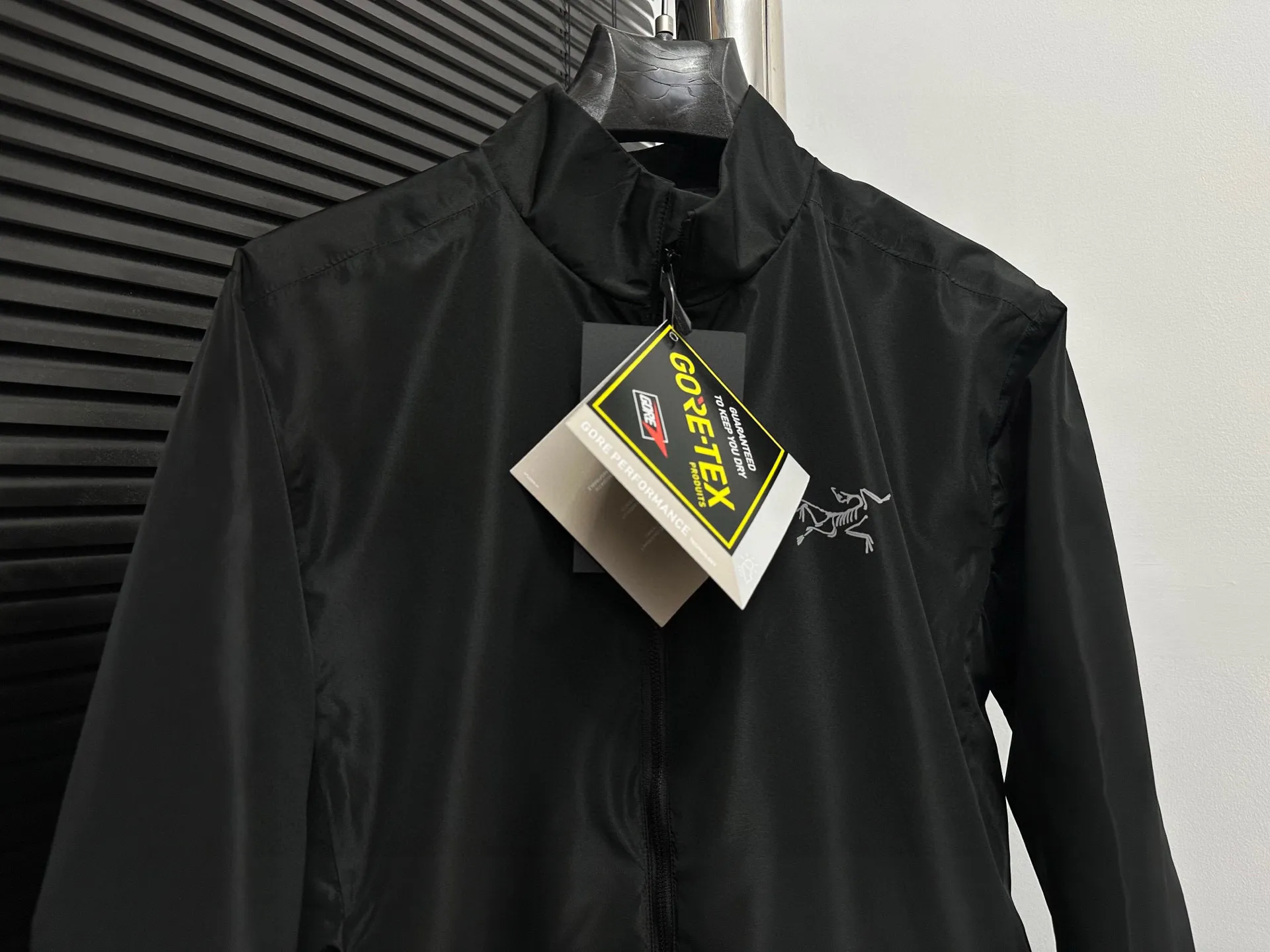 【ARC‘TERYX 】 So Iano Series logo GORE-TXE ， ， ，Ykk ， ， ， ， ， 。 ： Black Size ：S-XXL